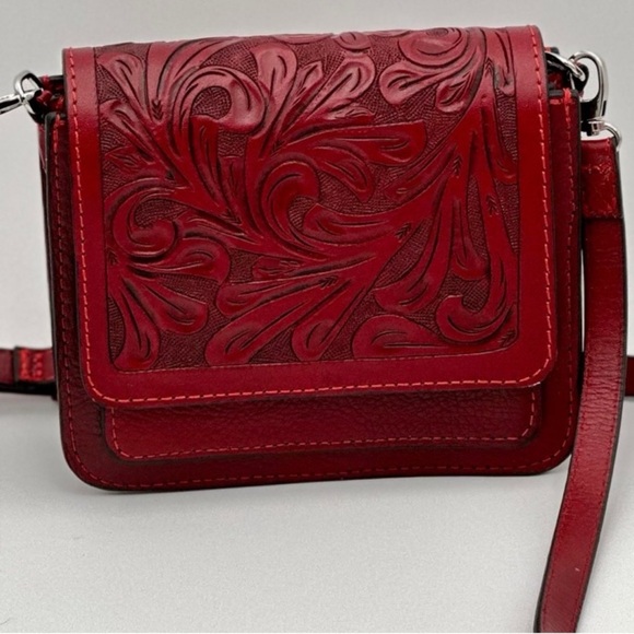 Hand tooled leather crossbody bag - Picture 3 of 6